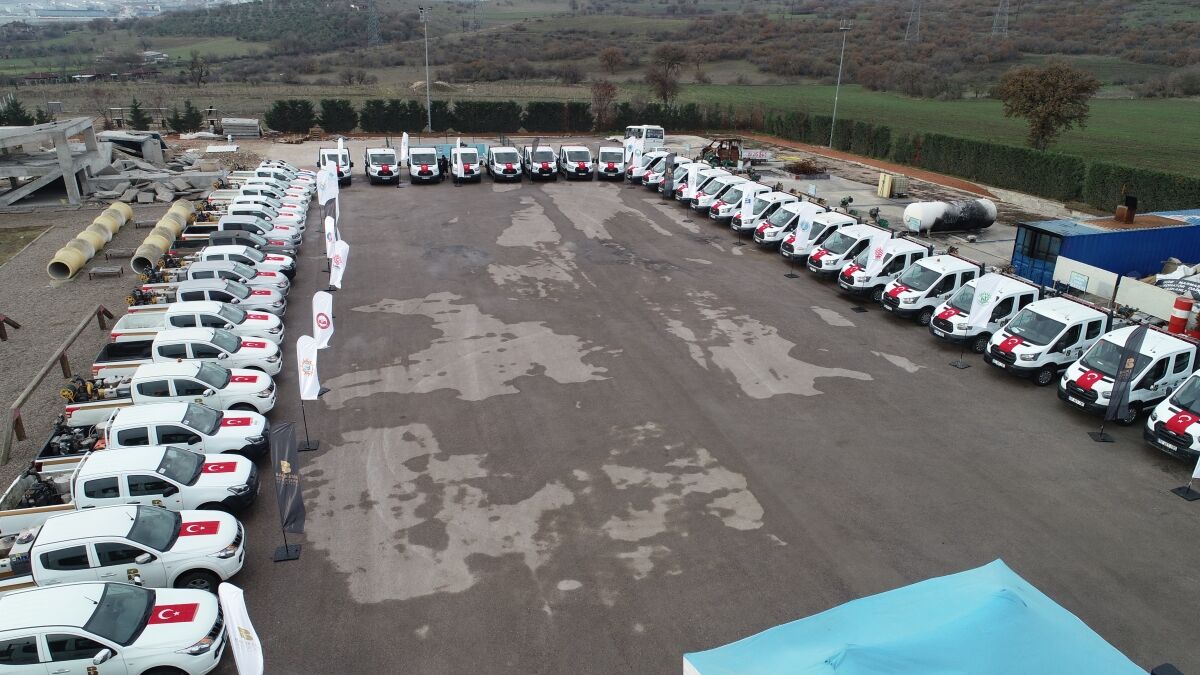 Balıkesir Büyükşehir Belediyesi, çevre ve toplum sağlığını ön planda tutarak Bandırma başta olmak üzere 20 ilçede etkili haşere kontrolü sağlamak amacıyla kapsamlı mücadelesini sürdürüyor.