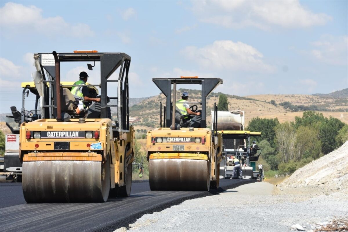 Balıkesir Büyükşehir Belediyesi'nden Bandırma'ya yepyeni yollar!