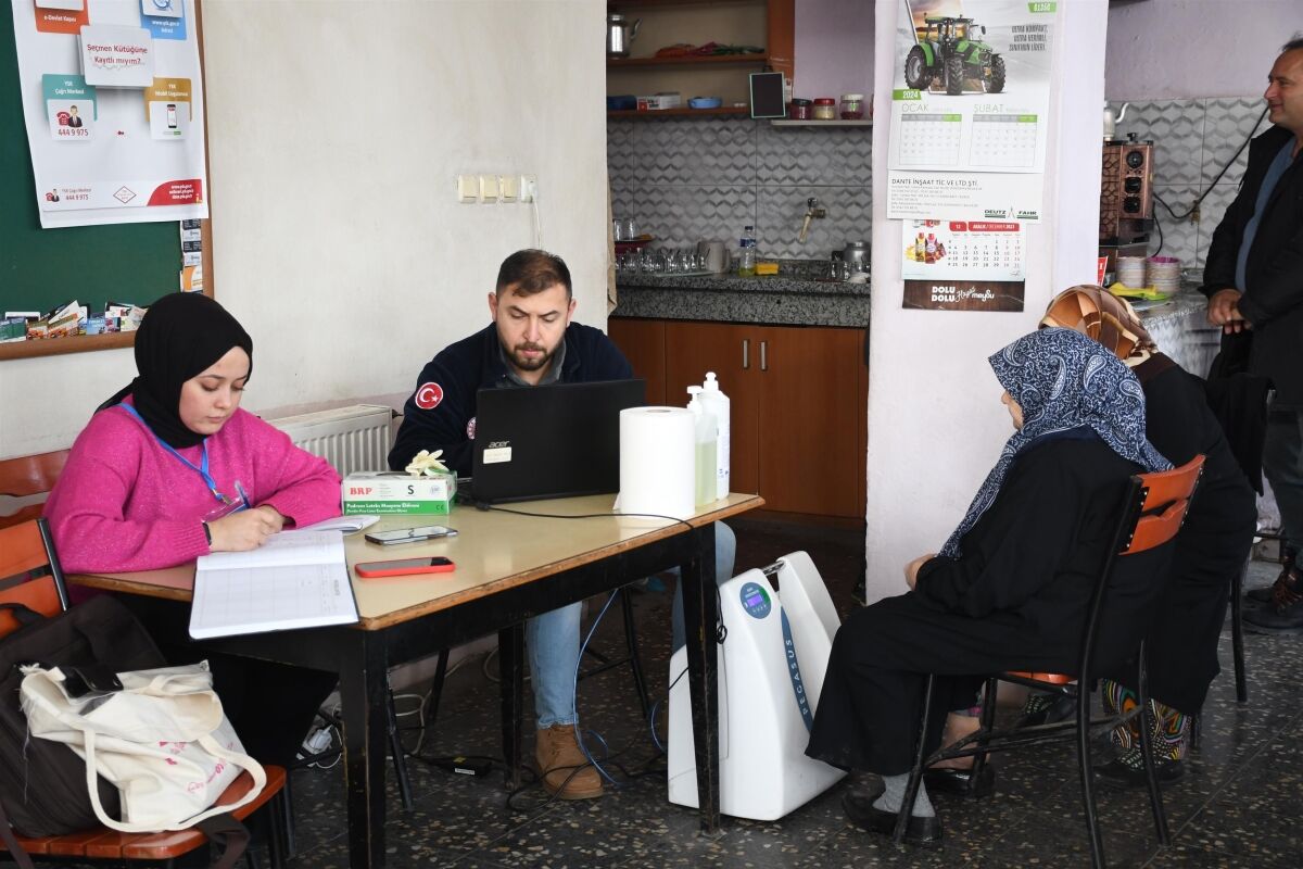 Büyükşehir’den kırsal mahallelerde sağlık taraması hizmeti