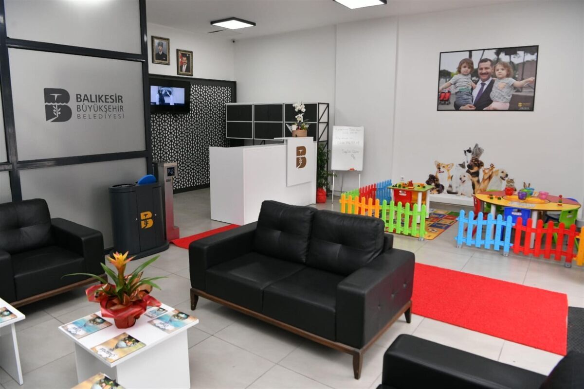 Büyükşehir'den Bandırma'ya tam teşekküllü sokak hayvanları tedavi merkezi