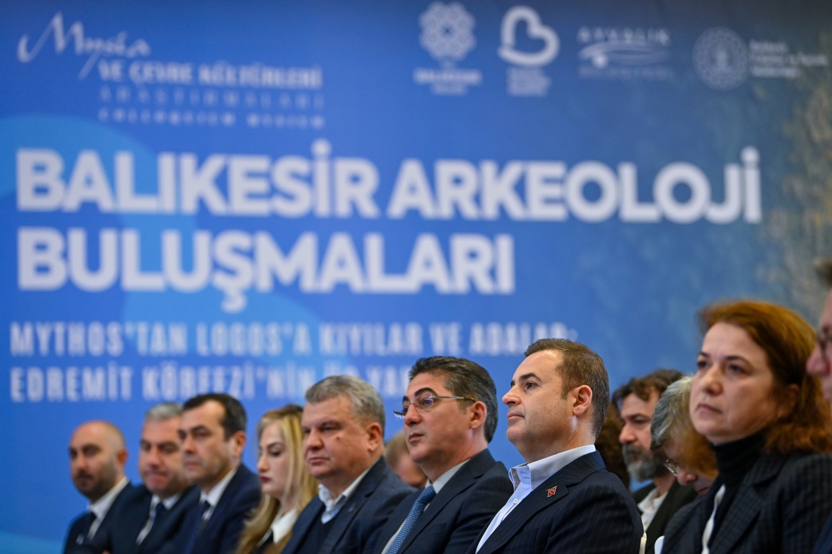 Ayvalık'ta '5. Balıkesir Arkeoloji Buluşmaları Sempozyumu' başladı