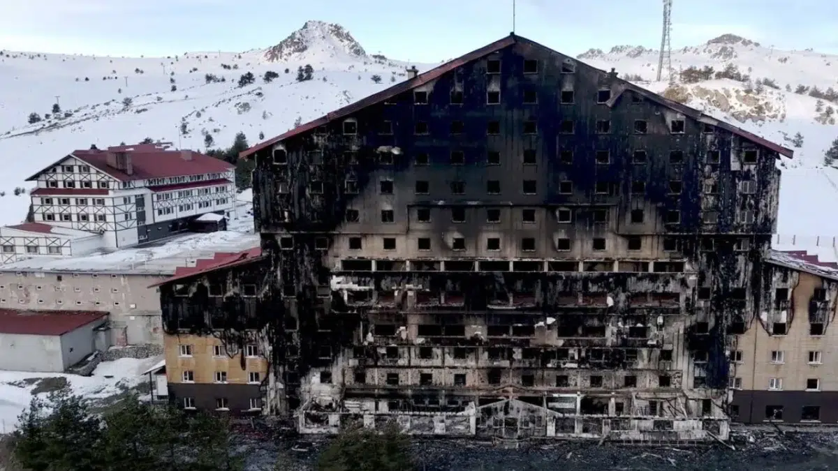 Grand Kartal Otel'in sahibi Halit Ergül'ün eşi Emine Murtezaoğlu Ergül'e yurt dışı çıkış yasağı!
