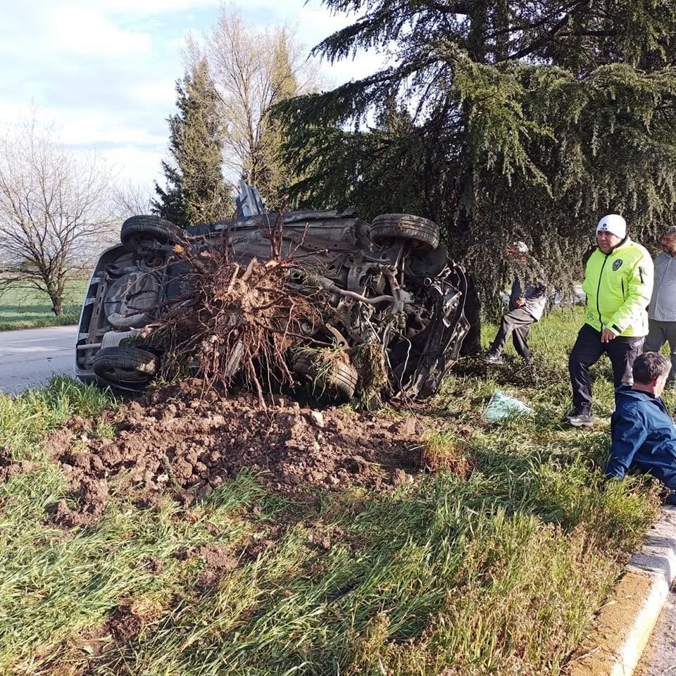 Balıkesir Çevre Yolu'nda Feci Kaza! 4 Yaralı!