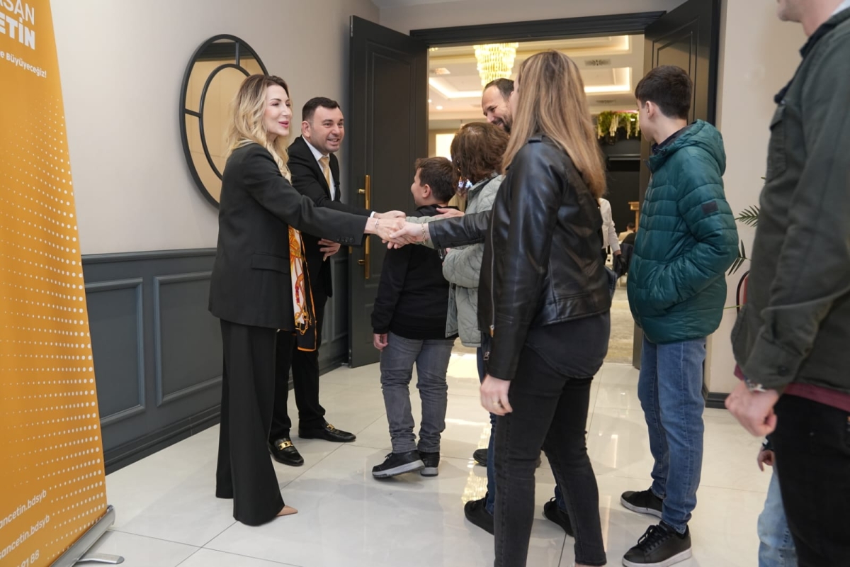 Balıkesir Damızlık Sığır Yetiştiricileri Birliği’nden Anlamlı Buluşma: Personel İftarda Bir Araya Geldi