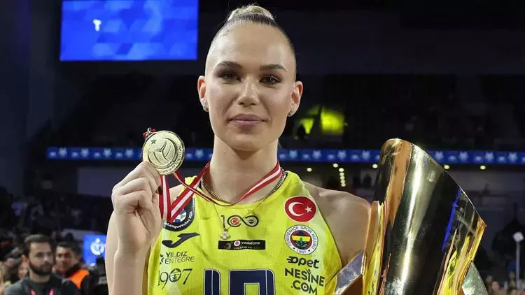 Fenerbahçe'nin Genç Yıldızı Arina Fedorovtseva Kimdir? Özel Hayatı ve Kariyerine Dair Şaşırtan Detaylar!